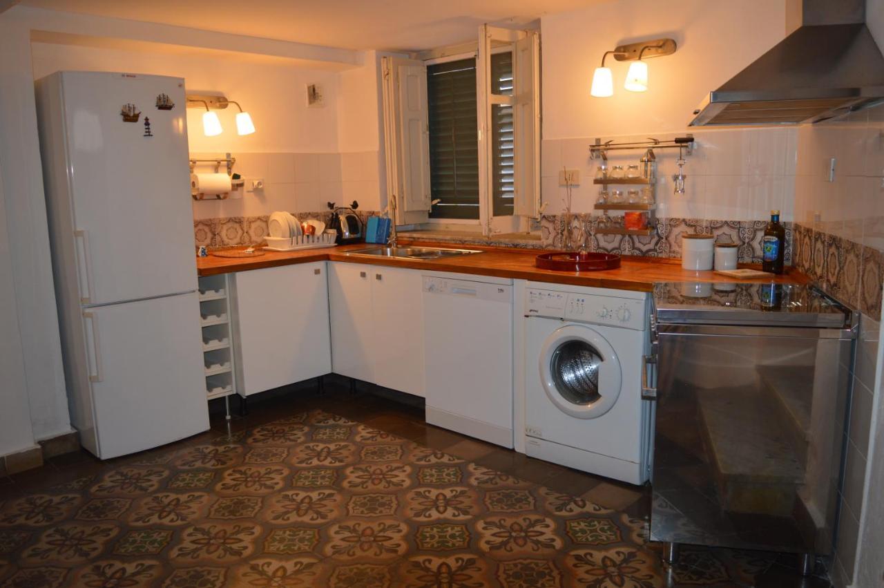 Mondello Beach Luxury Apartments Палермо Екстериор снимка