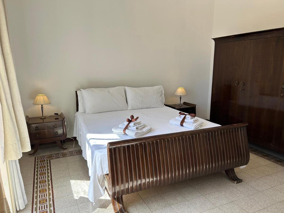 Mondello Beach Luxury Apartments Палермо Екстериор снимка