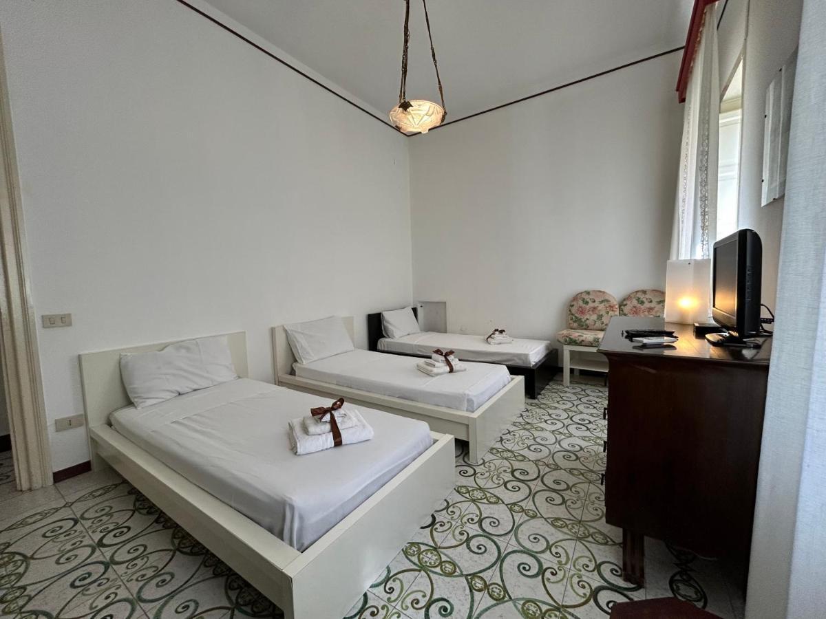Mondello Beach Luxury Apartments Палермо Екстериор снимка