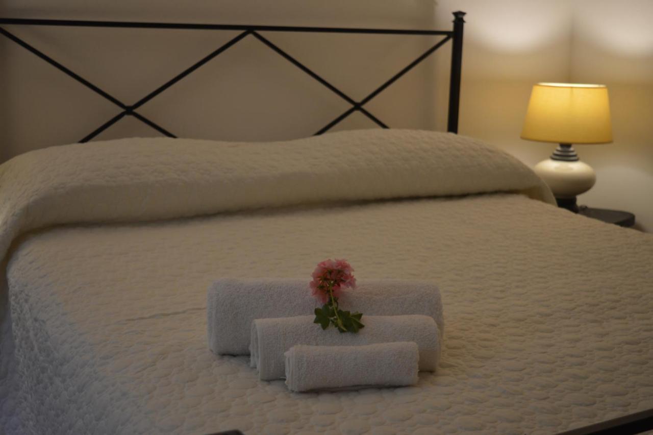 Mondello Beach Luxury Apartments Палермо Екстериор снимка